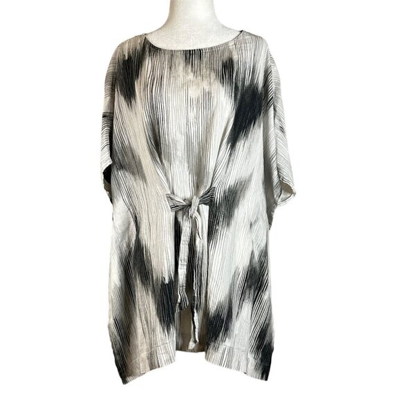 Natori Painted Ikat Top in White & Black S/M Womens Tunic - Picture 5 of 11